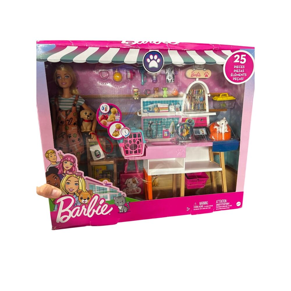 Barbie Pet Boutique has color-change grooming station 4pets 25 accessories nwt